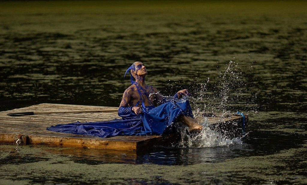 Птиптих. Изображение 1