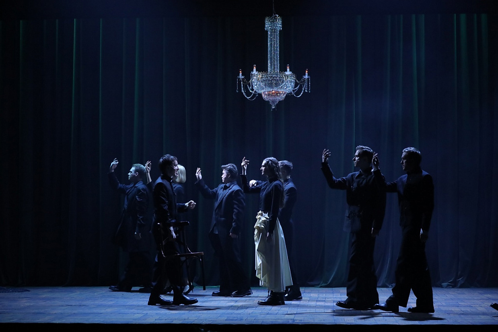 Гамлет (Театр на Таганке). Изображение 1