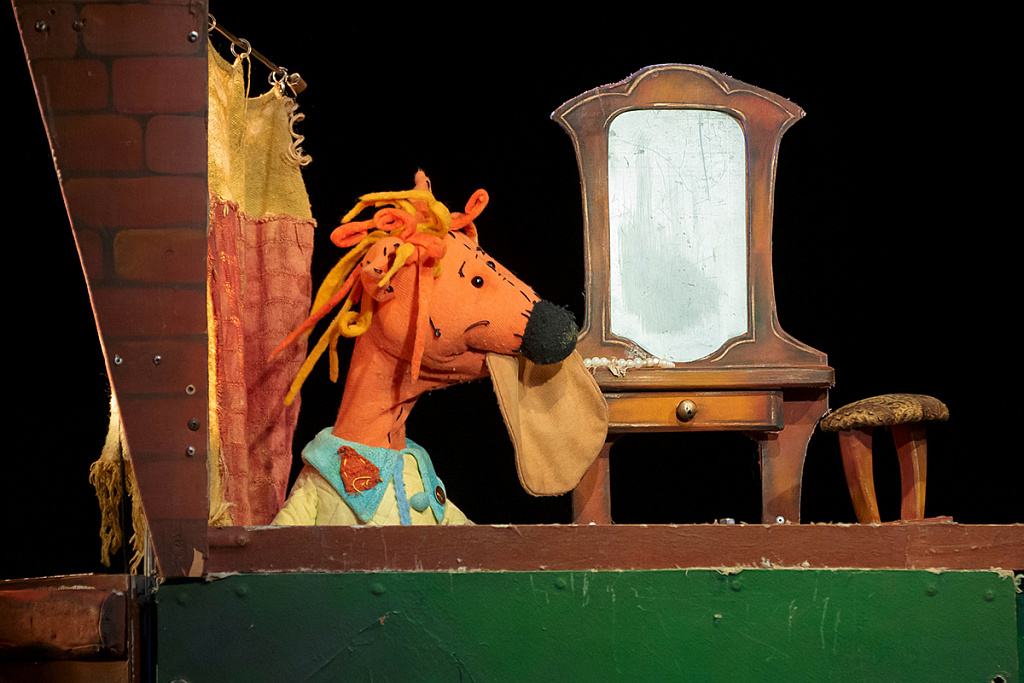 Как Лиса Медведя обманывала, да потом сама попалась (МТК). Изображение 6