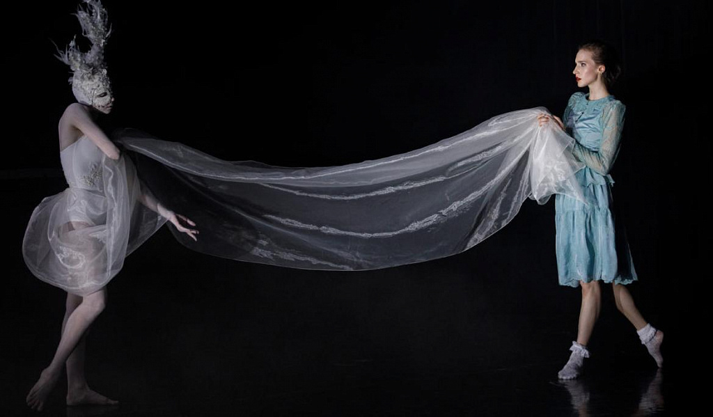 Зазеркалье. Изображение 5