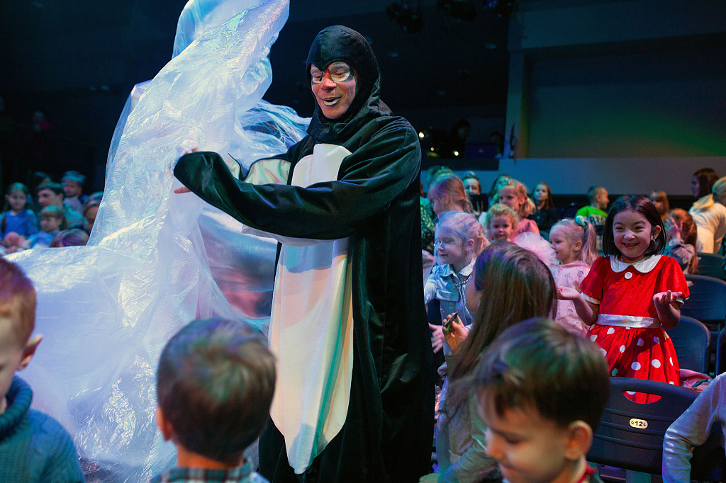 Новый год на острове пингвинов. Изображение 3