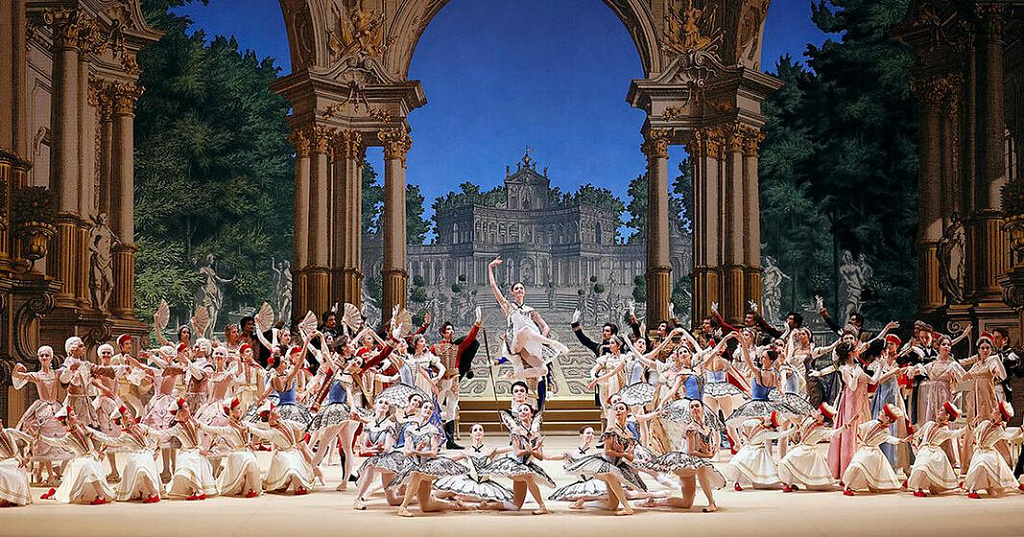 Шопениана. Большое классическое па из балета «Пахита». Изображение 5