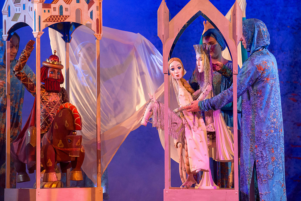 Сказка о мёртвой царевне и о семи богатырях (Московский театр кукол). Изображение 7