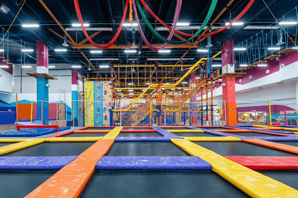 Батутный и развлекательный парк Небо Фили. Изображение 3