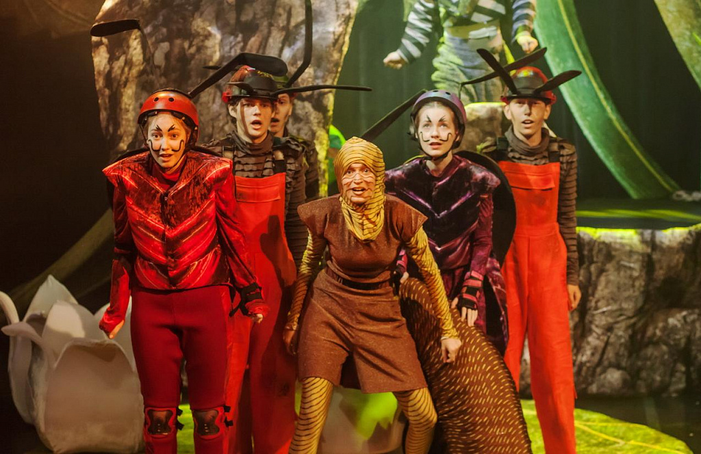 Комар мечтает о зиме. Изображение 9