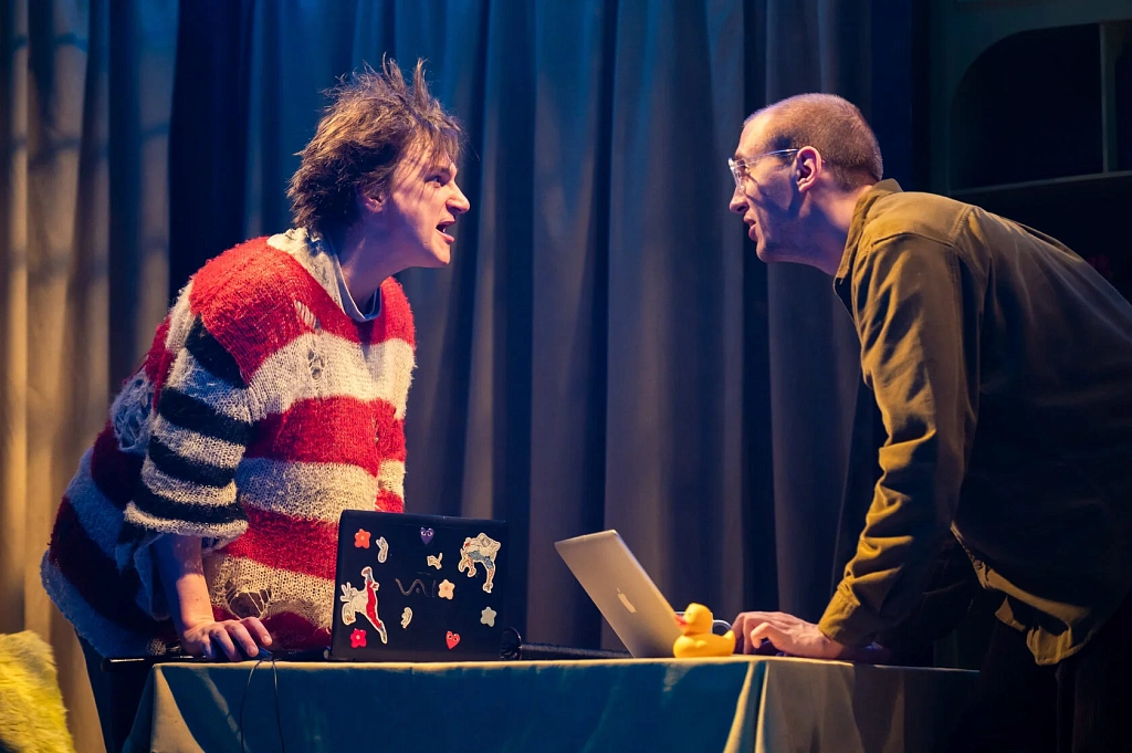 Кот тут главный. Изображение 12