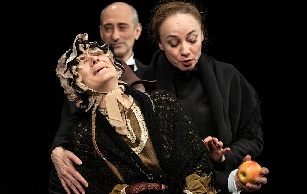 Волки и овцы (Мастерская Петра Фоменко). Изображение 4