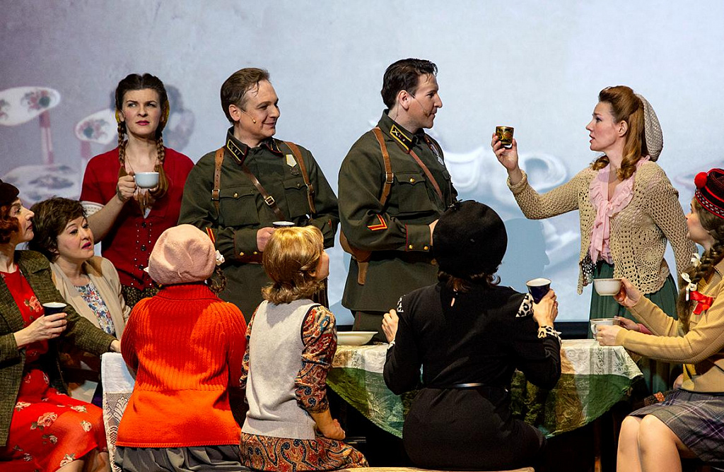 В шесть часов вечера после войны. Изображение 9