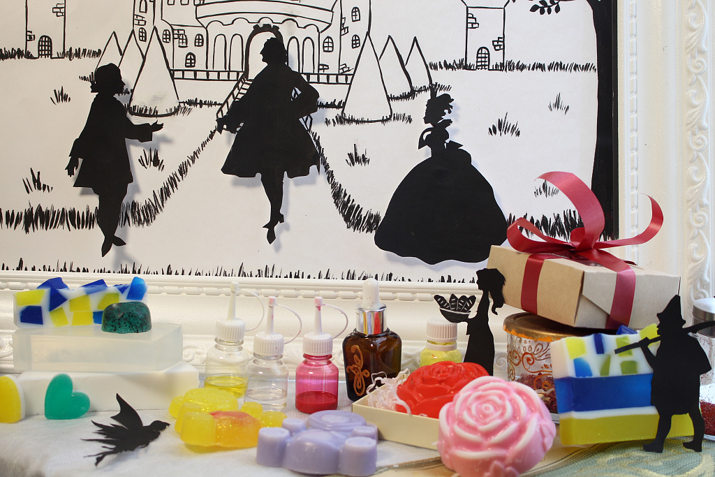 Спектакль-мастер-класс "Подарок для Мамы". Изображение 4