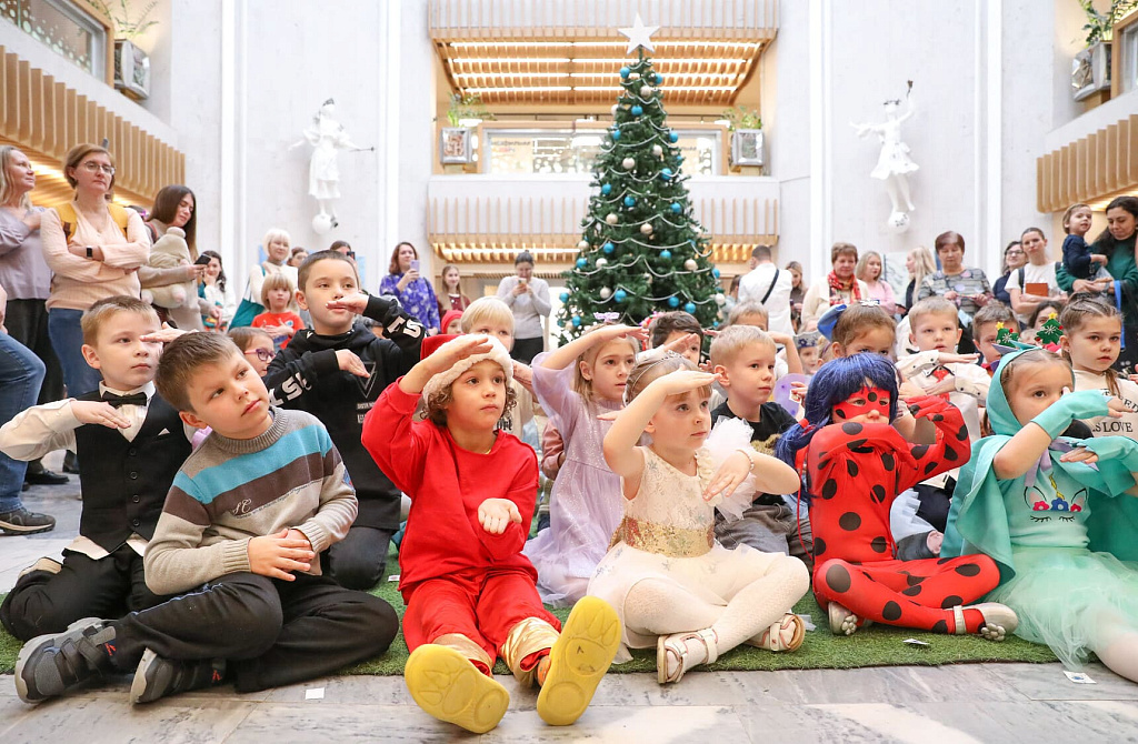 Новогодний фестиваль в  РГДБ. Изображение 2