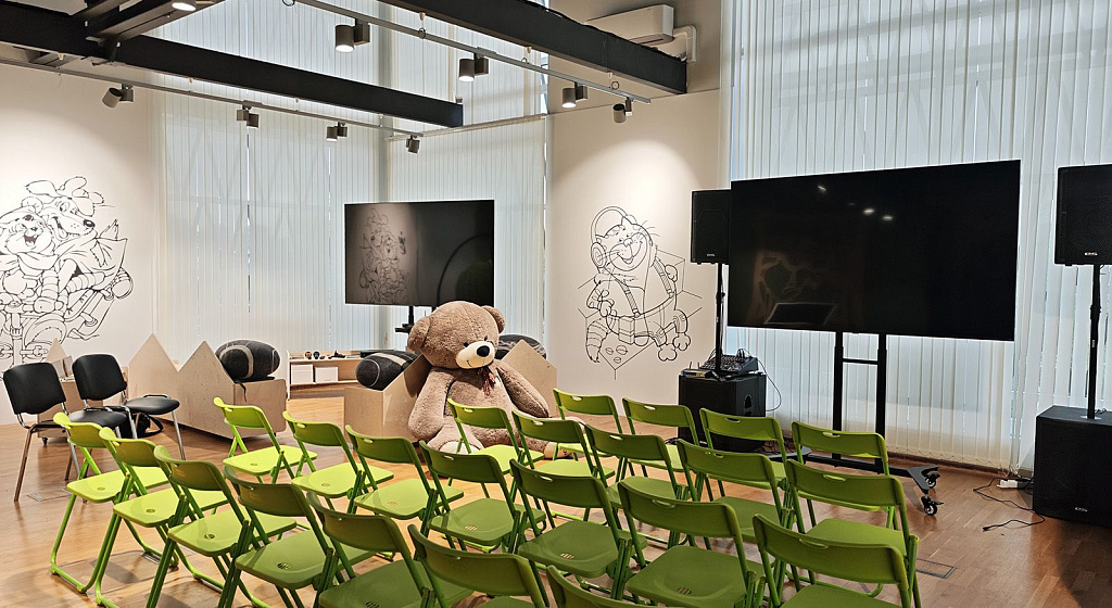 Занятия в детском центре Музея Кино. Изображение 2