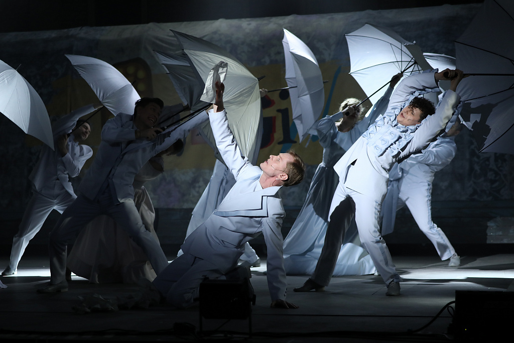 Онегин (Театр на Таганке). Изображение 2