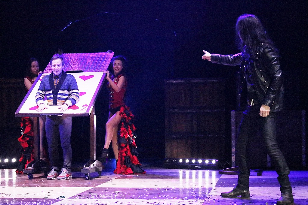 Большое шоу иллюзий. Изображение 5