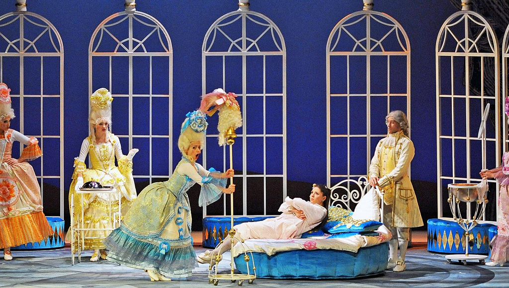 Двенадцать месяцев. Изображение 1