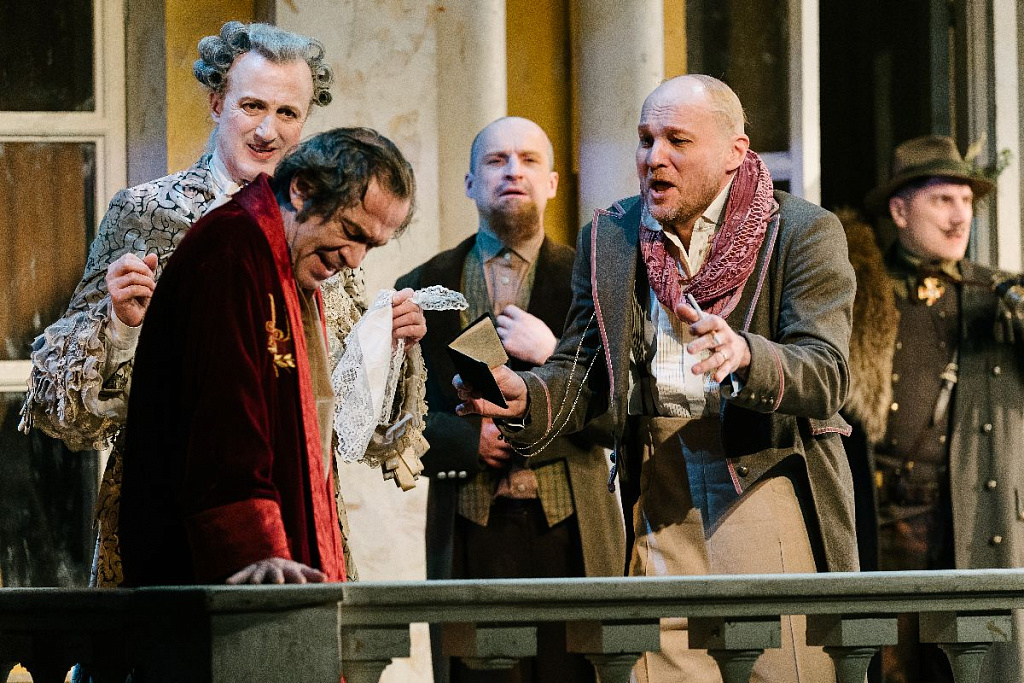 Ревизор (Театр Олега Табакова). Изображение 6