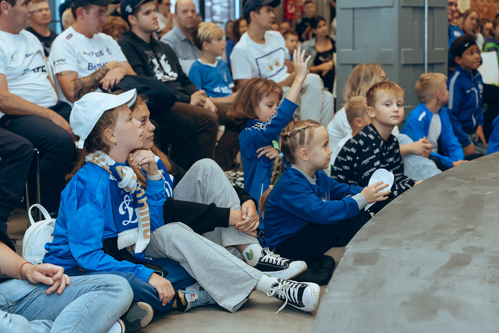 Культурный центр Зотов. Изображение 9