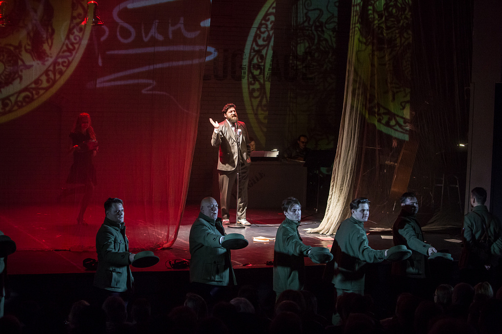 ЧУЖИЕ БЕРЕГА. Изображение 7