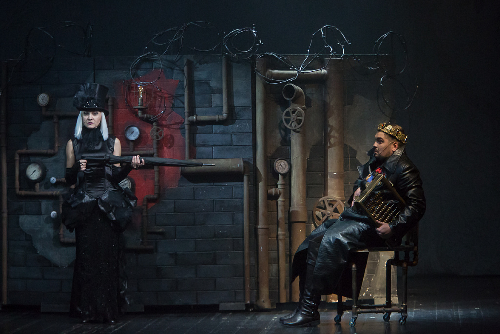 Спящая красавица. Переходный возраст. Изображение 17