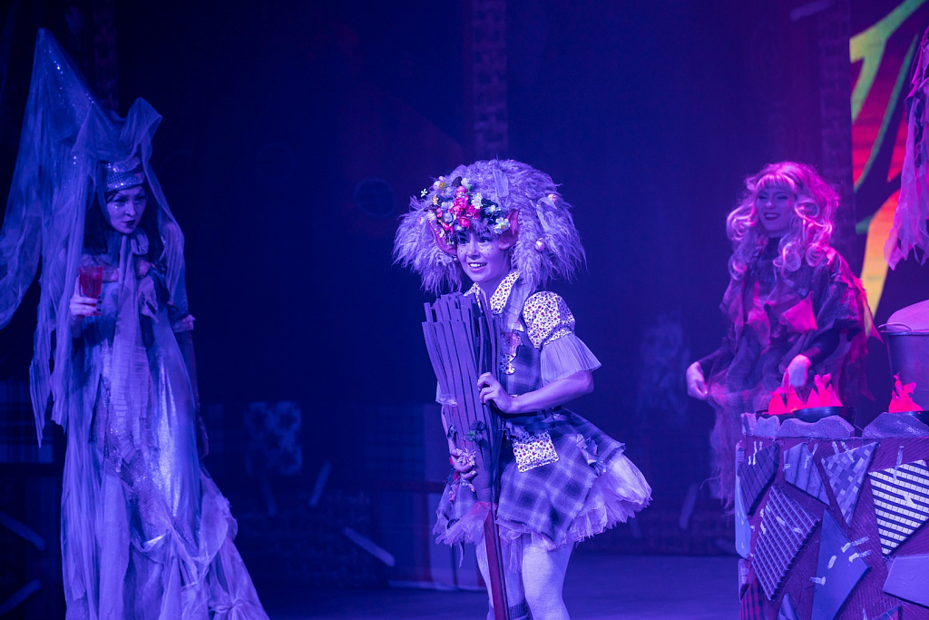 Большие приключения маленькой Бабы-Яги. Изображение 4