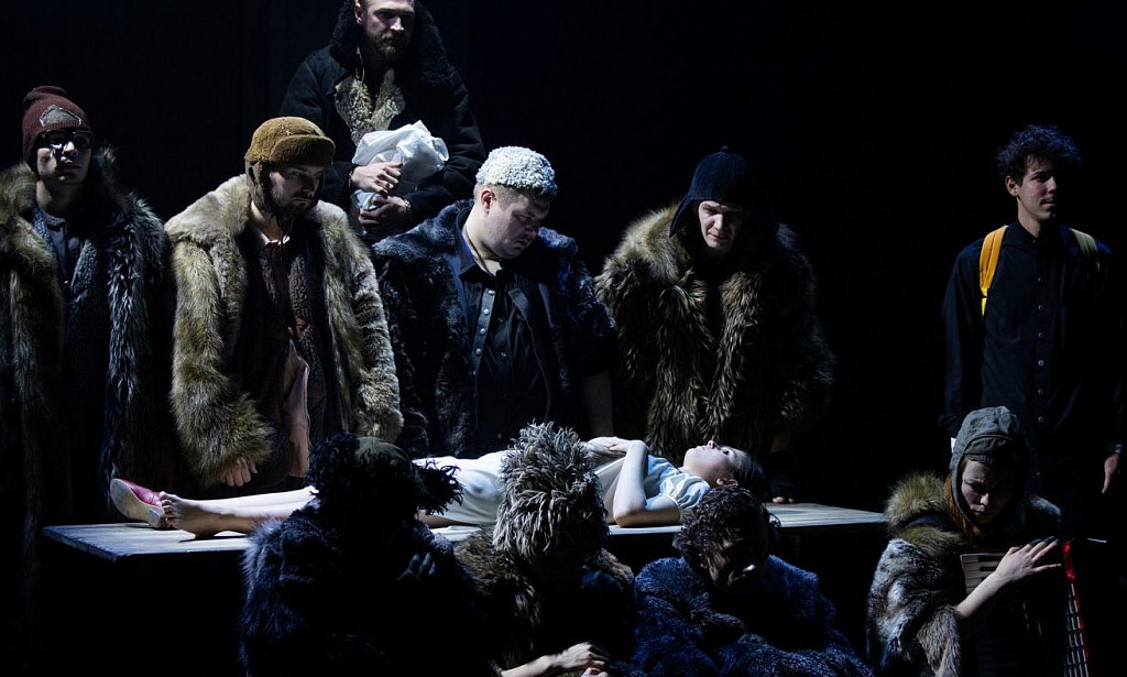 Й (Театр им. М.Н.Ермоловой). Изображение 11