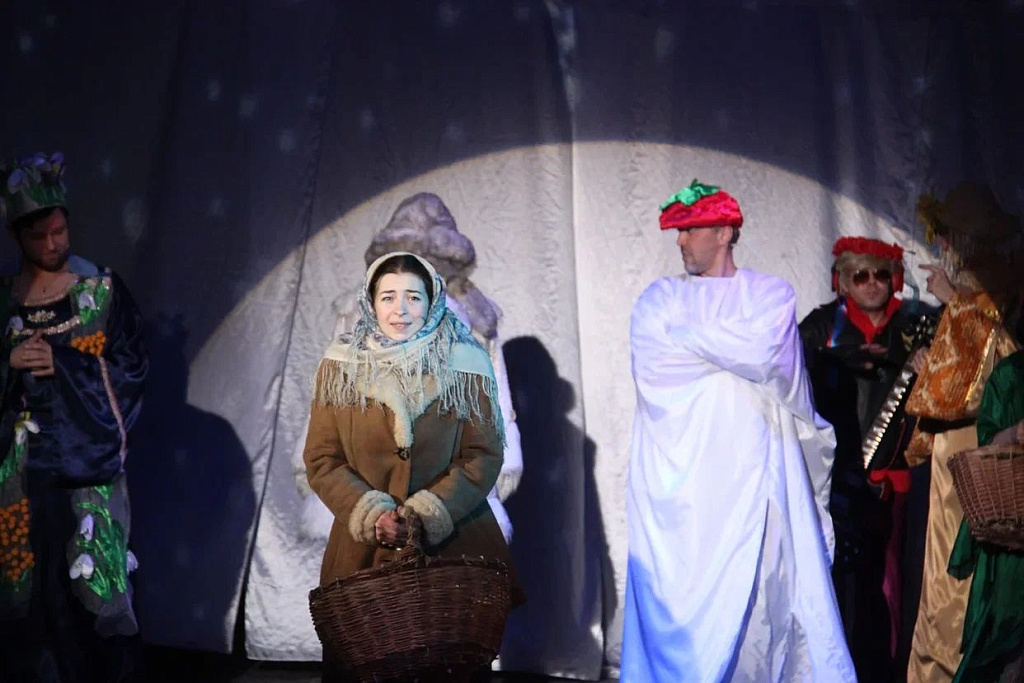 Дед Мороз и 12 месяцев (Театр п/р В. Спесивцева). Изображение 8