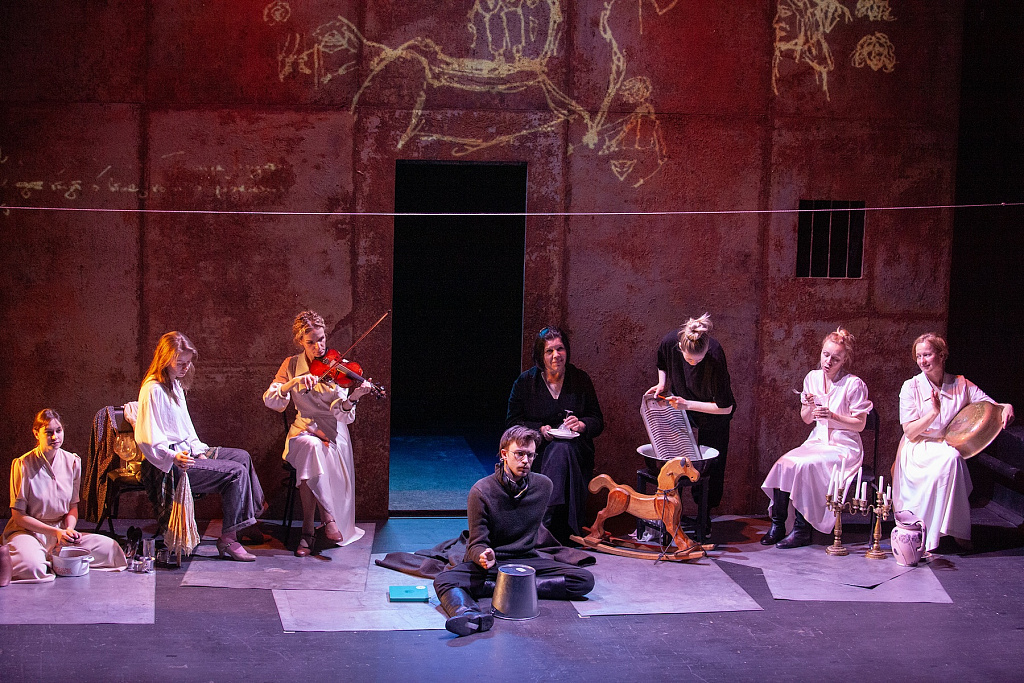 Девочки. Изображение 4