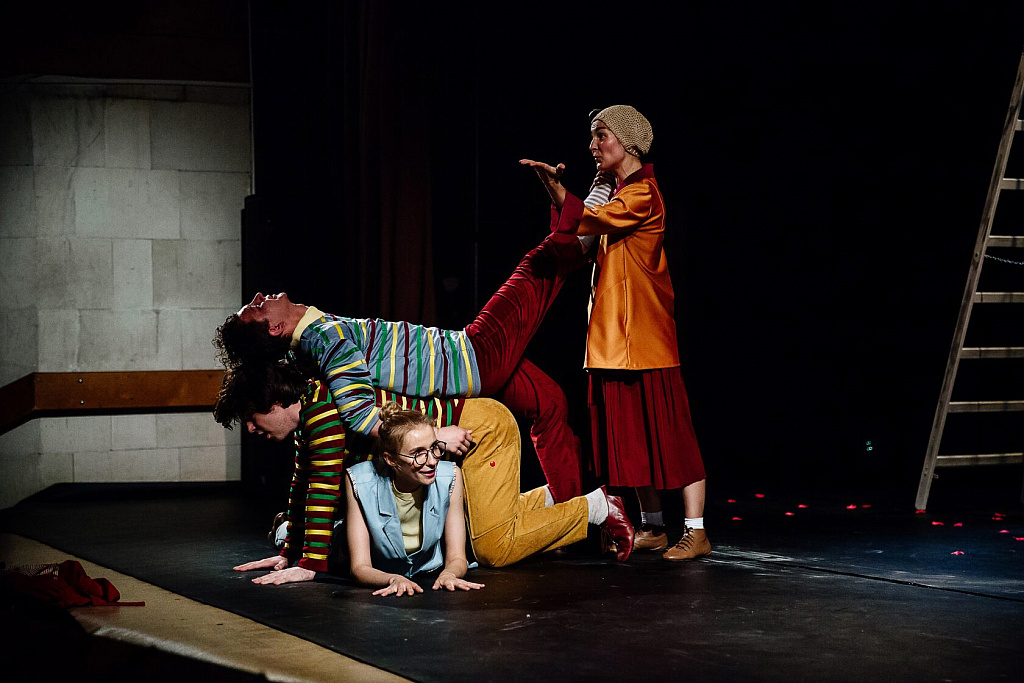 Мой дедушка был вишней. Изображение 7